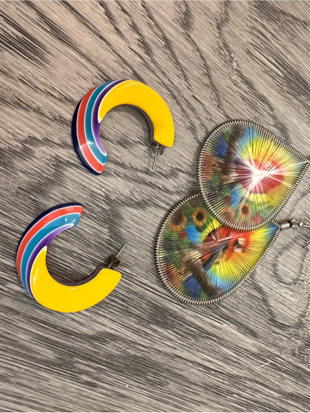 Vintage Colorful Rainbow 🌈 Hoop and drop  earrings in Yellow,, Blue, Red
